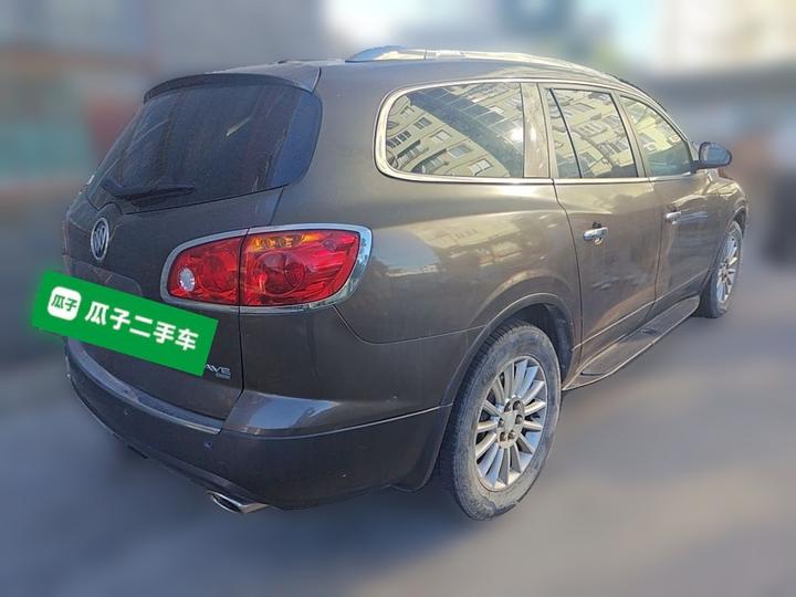 2010 3.6L Elite photo 6