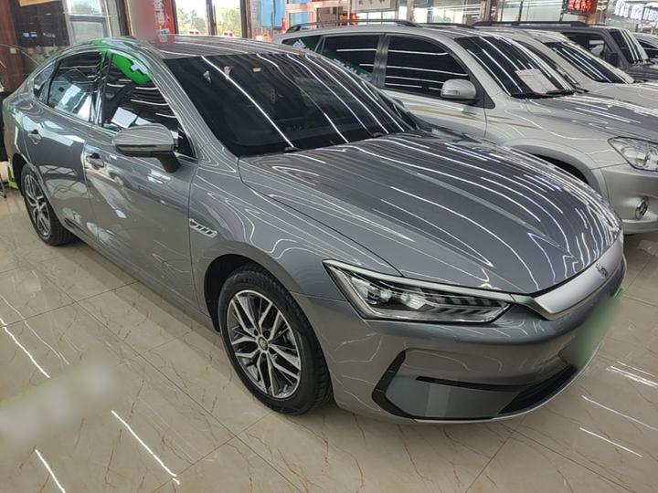 Qin PLUS 2023 Champion EV 510KM Leading photo 3