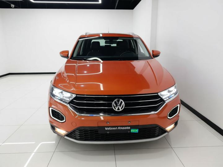 T-Roc 2020 280TSI DSG RWD Comfort photo 2