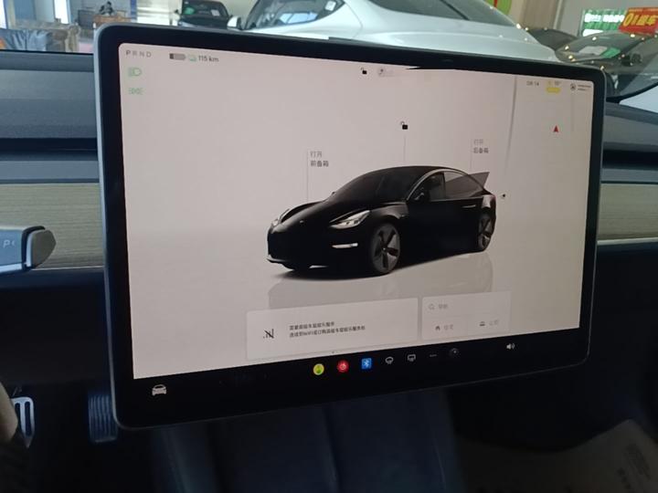 Model 3 2022 RWD photo 8