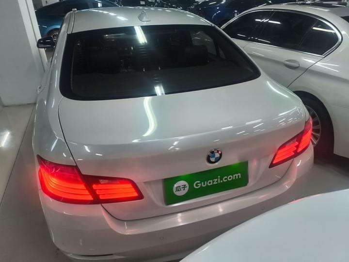 5 Series 2014 525Li Leading photo 5