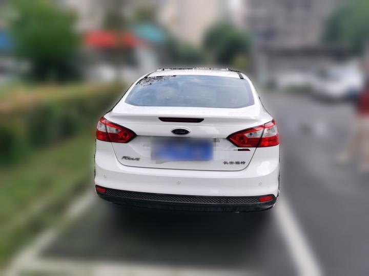 Focus 2012 Sedan 1.6L AT photo 5