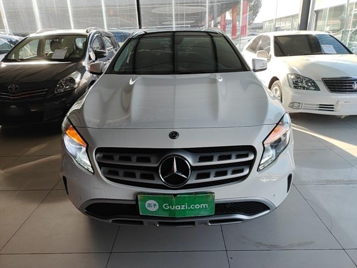 GLA 2019 GLA 200 Dynamic photo 2