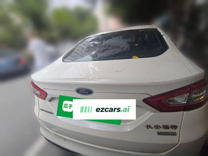 Mondeo 2013 2.0L GTDi200 Luxury photo 5