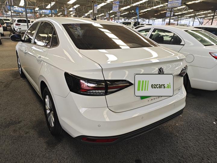 Lavida 2023 1.5L AT photo 4