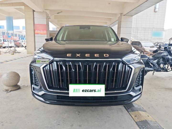 2023 400T AWD 6-Seater photo 2