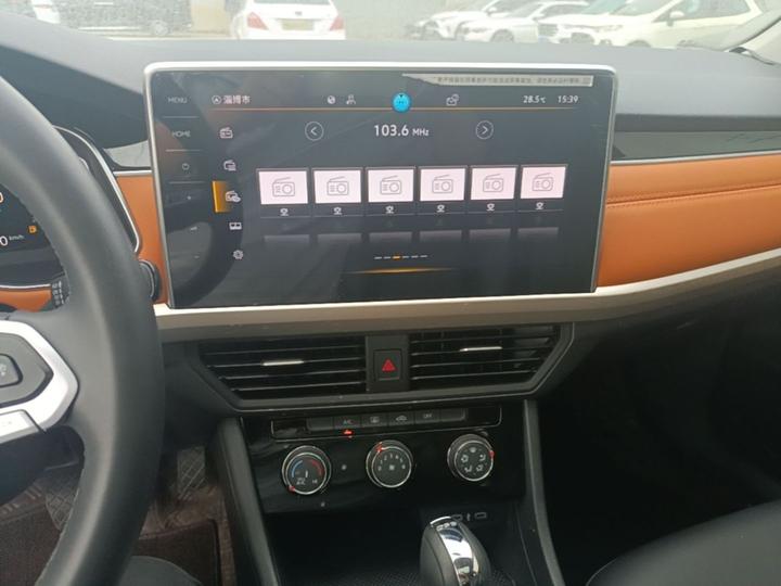 Bora 2023 200TSI DSGPRO photo 8
