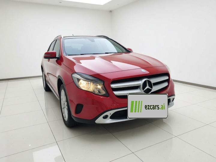 GLA 2016 GLA 200 Dynamic photo 3