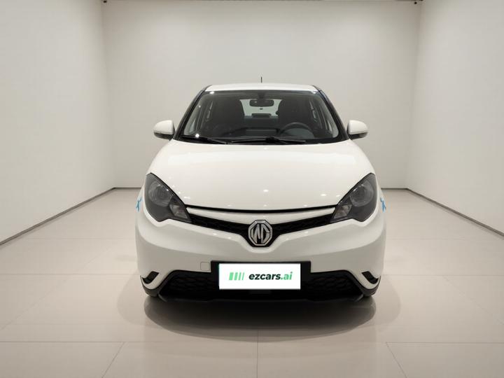 3 2014 1.3L AMT Comfort photo 2