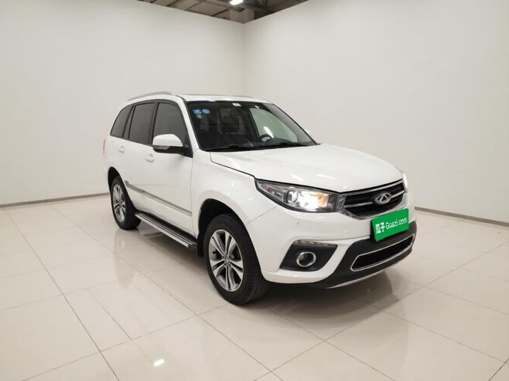Tiggo 3 2015 1.6L MT Sport photo 3