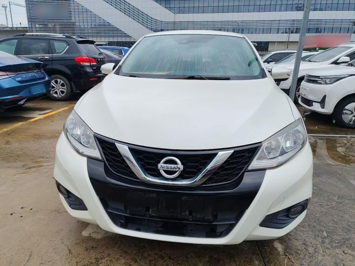 Tiida 2016 1.6L CVT photo 2