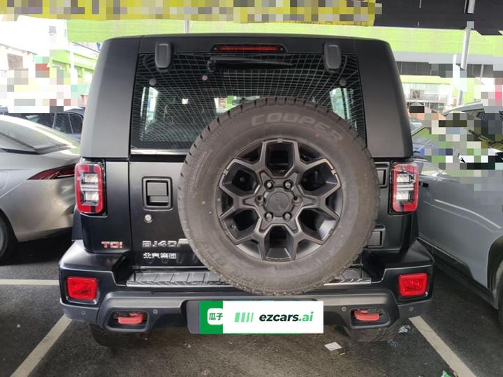 BJ40 2024 2.0D Honor photo 3