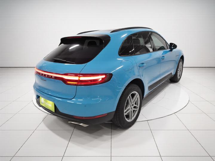 2020 Macan 2.0T photo 6