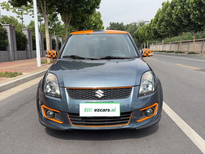 Swift 2016 1.5L AT Fashion photo 2