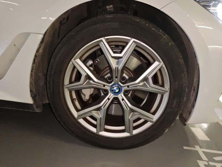 i3 2024 eDrive 40 L M Night Package photo 8