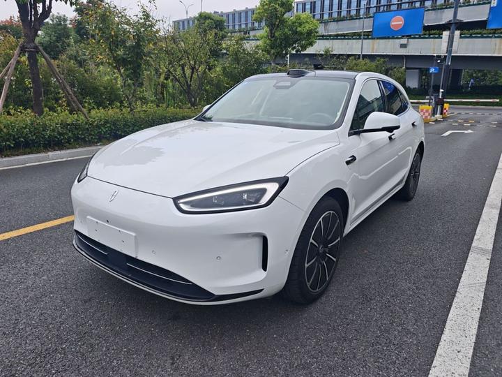 HIMA AITO M5 2023 EV RWD ADAS