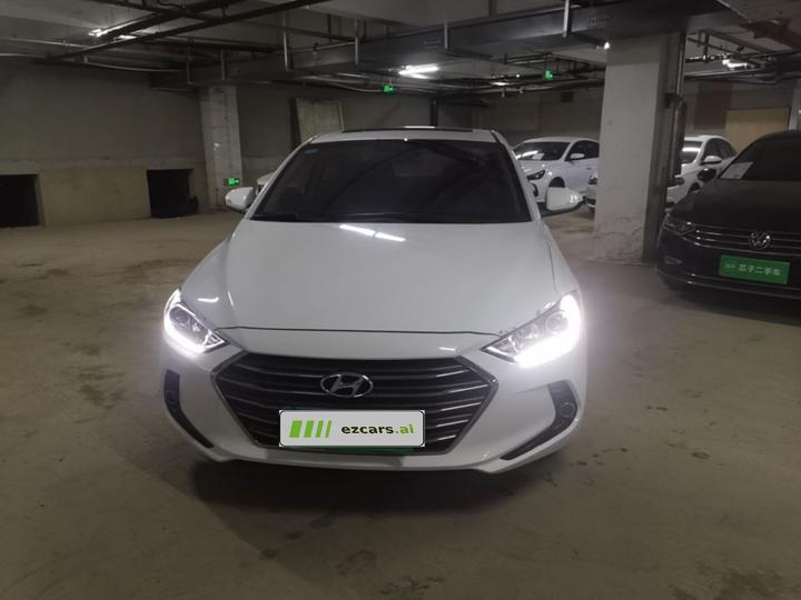 Elantra 2016 1.6L AT Smart Elite photo 2