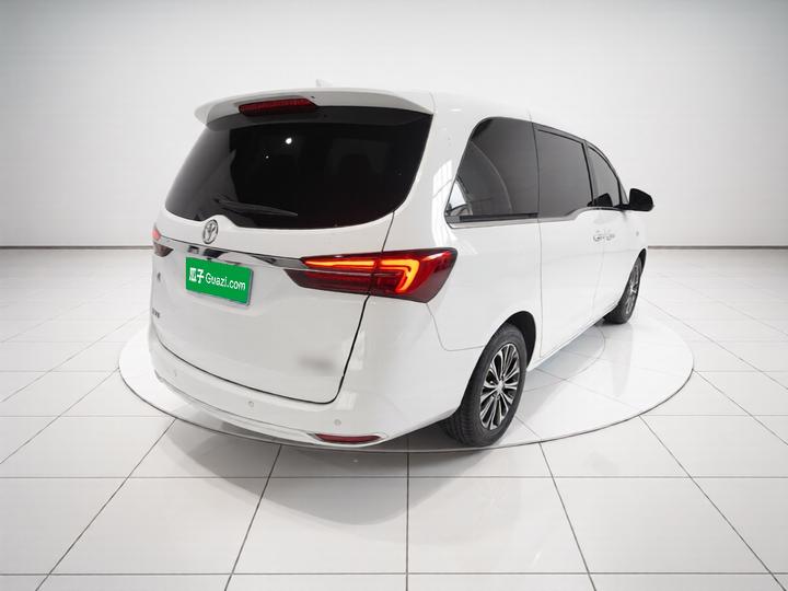 GL8 2023 Facelift Luxury photo 4