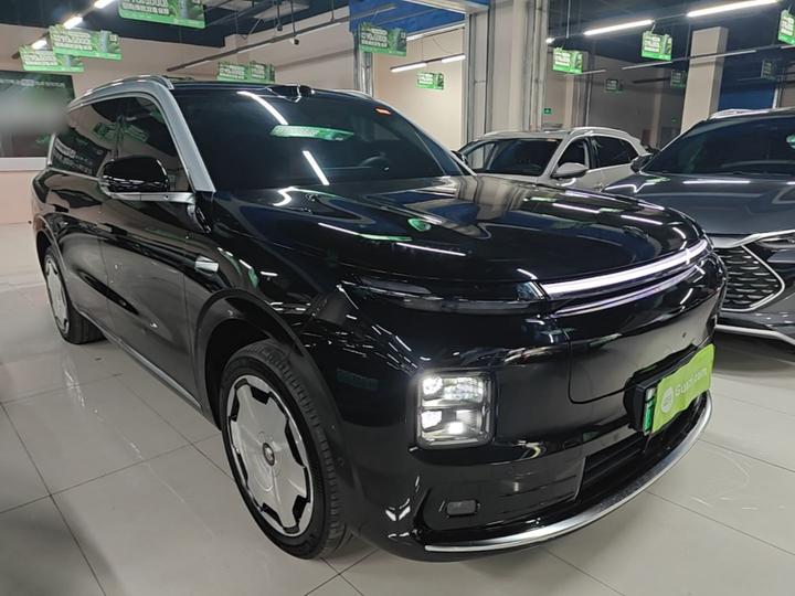 Leapmotor D19 2026 EV 720 Smart Premium 6-Seater photo 3