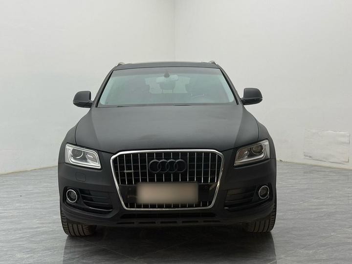 Q5 2017 40 TFSI Tech photo 2