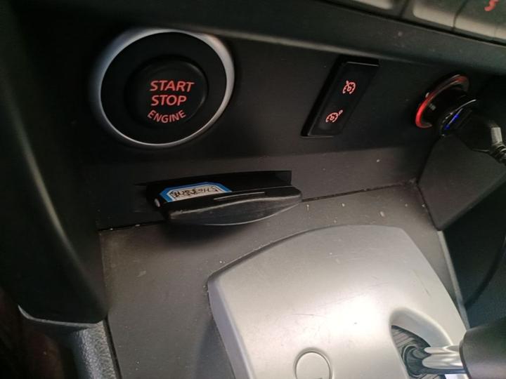 Imported 2015 2.0L RWD Standard photo 8