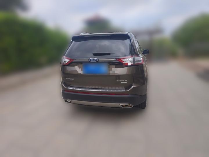 Edge 2016 EcoBoost 245 RWD 7-Seater photo 4