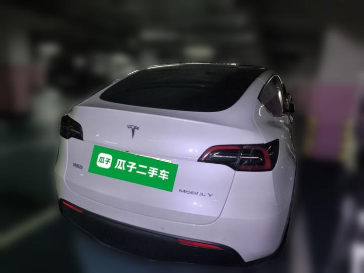 Model Y 2022 RWD photo 6