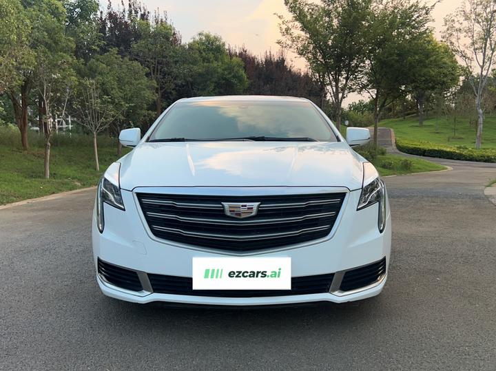 XTS 2018 28T Tech photo 2