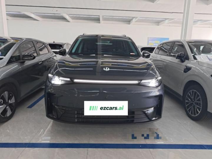 Leapmotor C16 2024 EREV 200 Exclusive photo 2
