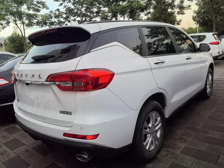 M6 2019 1.5T DCT RWD Value China VI photo 4
