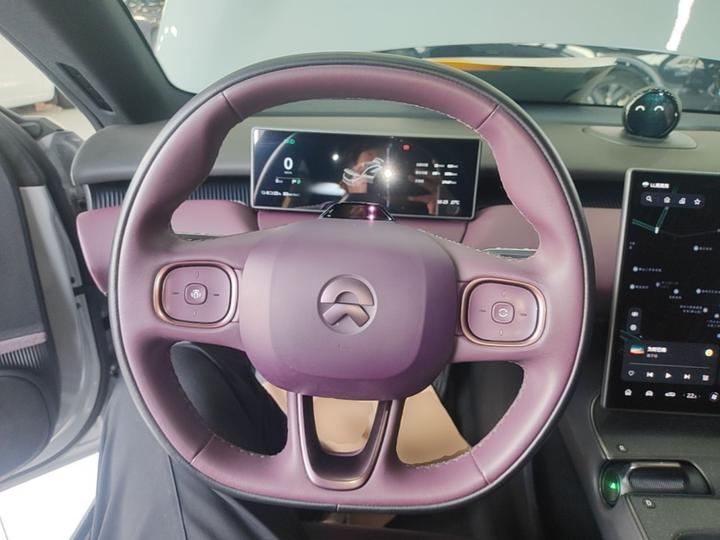 ET5T 2024 75kWh Touring photo 6