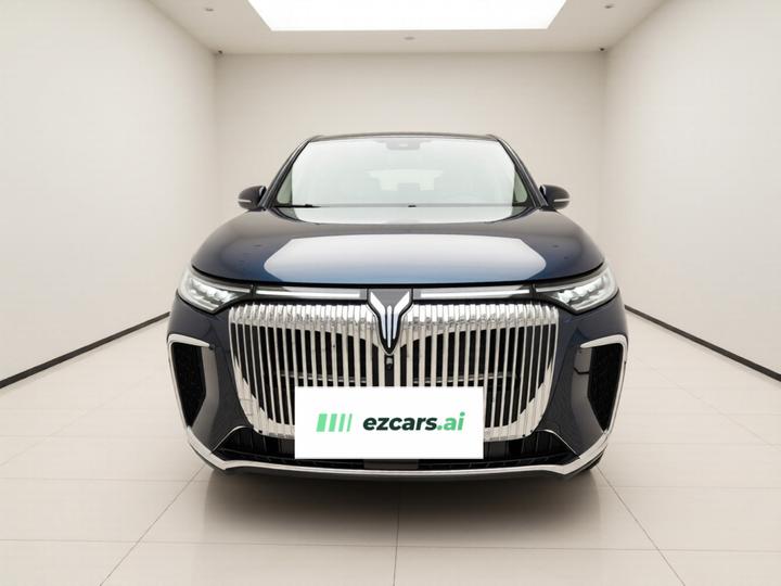 Voyah Dreamer 2025 PHEV AWD Premium photo 2