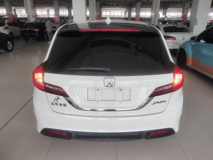 Jade 2013 1.8L AT Comfort 5-Seater photo 3