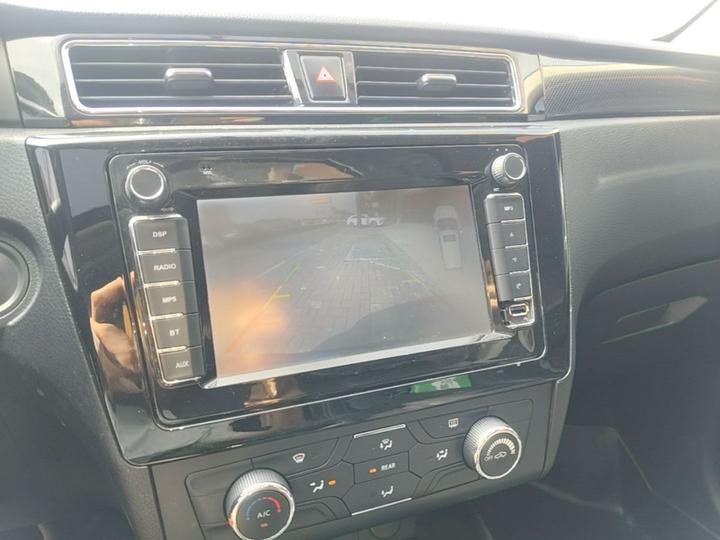 Fengon 580 2016 1.8L MT Comfort photo 4