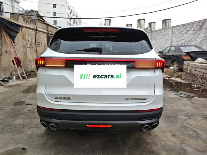 X70 PLUS 2021 1.6T DCT 7-Seater photo 5