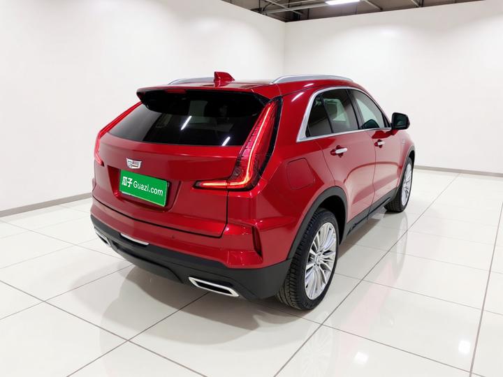 XT4 2024 28T RWD Premium photo 4