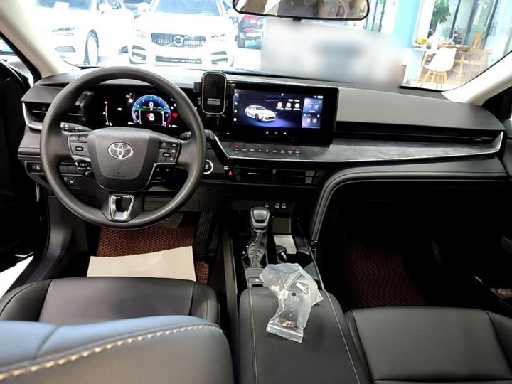Camry 2026 2.0E Elite photo 5