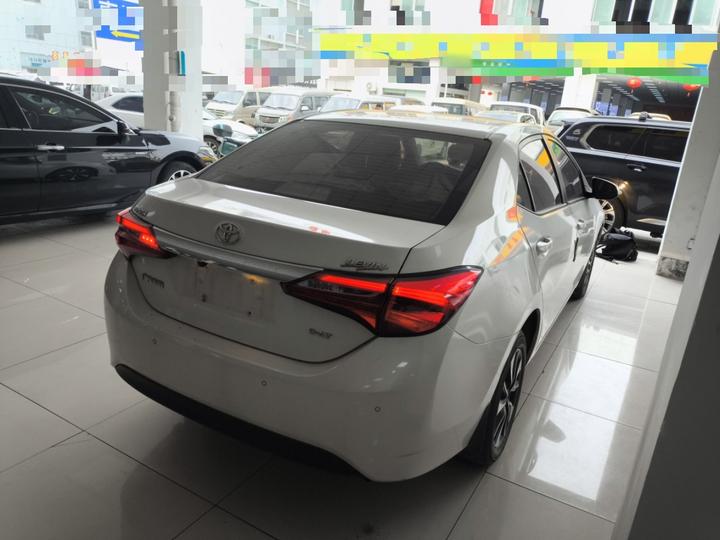 Levin 2018 185T CVT Premium China V photo 4