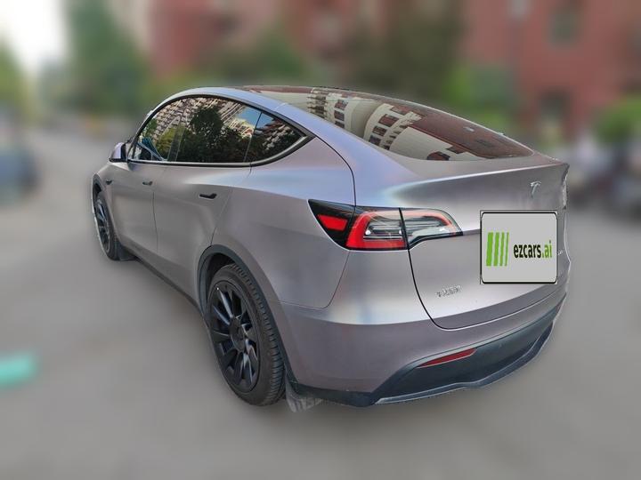 Model Y 2023 RWD photo 4