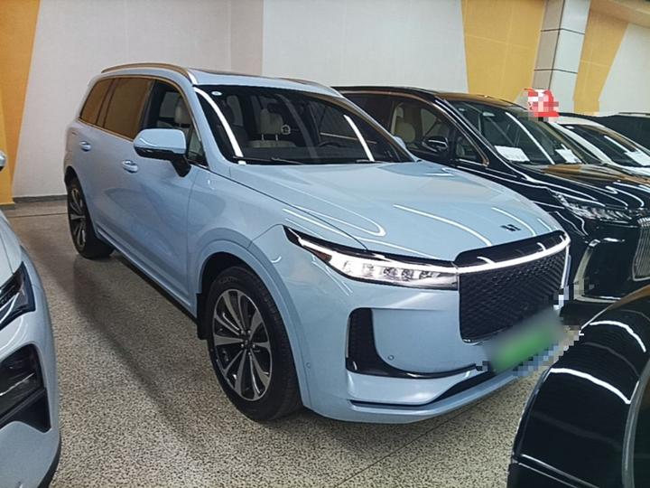 Li Auto ONE 2020 EREV 6-Seater photo 3