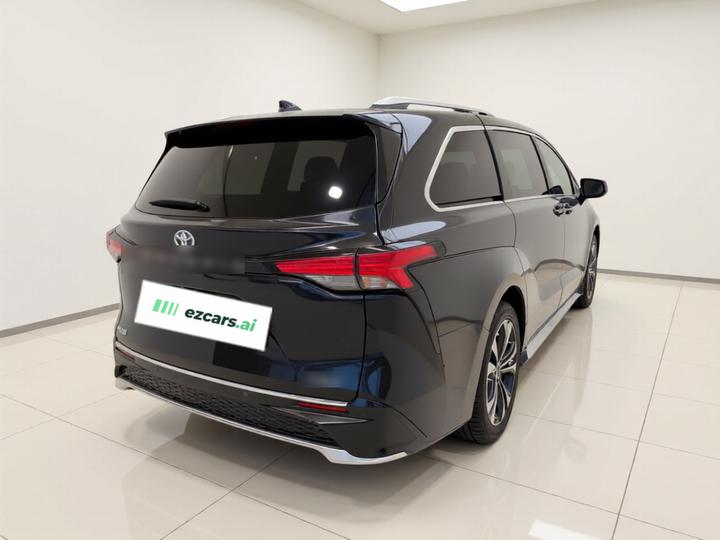 Granvia 2023 2.5L Hybrid VIP photo 4