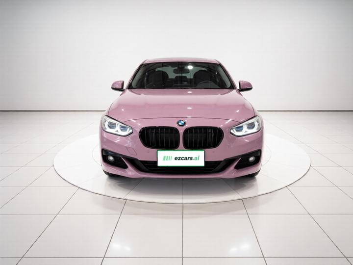 1 Series 2017 118i Sport photo 2