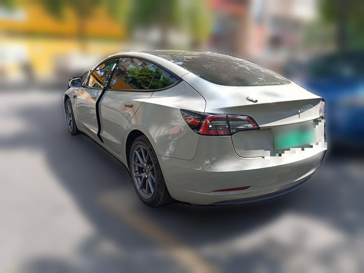 Model 3 2022 RWD photo 4