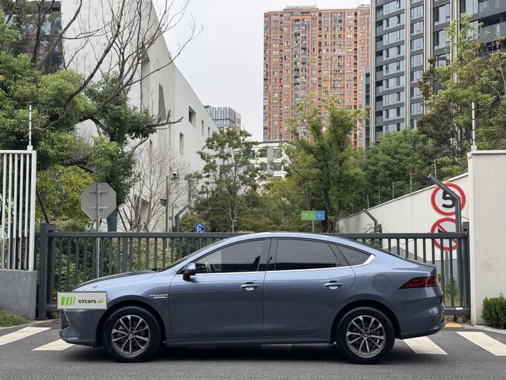 Qin PLUS 2024 Honor DM-i 55KM Leading photo 4