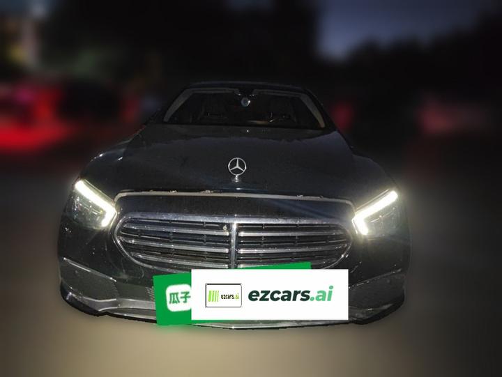 E-Class EV 2023 E 350 e L PHEV photo 2