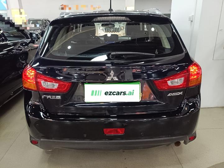 ASX 2018 2.0L CVT RWD Exclusive photo 3