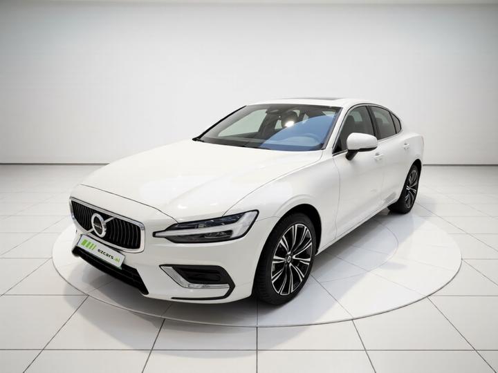 S60 2023 B4 Luxury