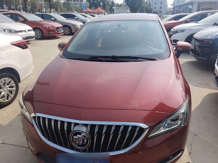 Verano 2017 Sedan 15S AT Progressive photo 2