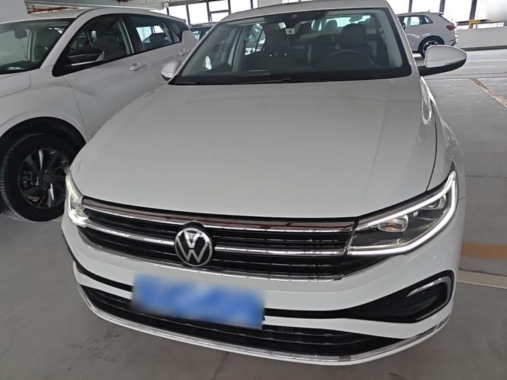 Bora 2024 300TSI DSG photo 2