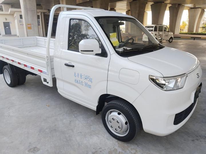 Ruichi C5 2025 EV Single Cab photo 3